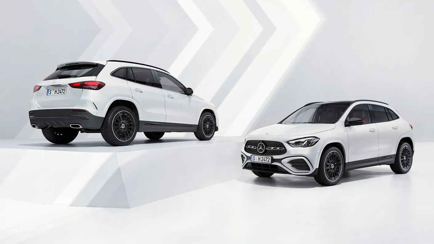 Comparison - Mercedes EQA 250 AMG Line 2022 - vs - Mercedes-Benz GLA